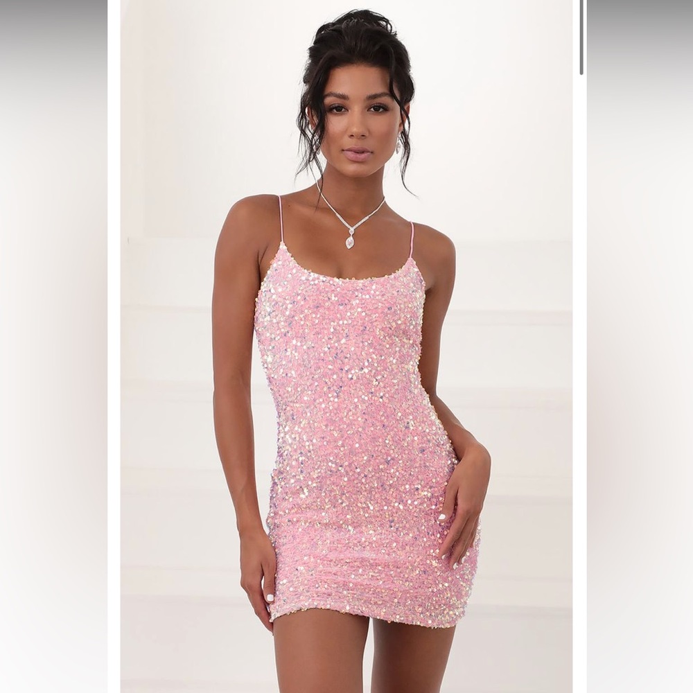 Iridescent Sequin Bodycon Dress in Pink